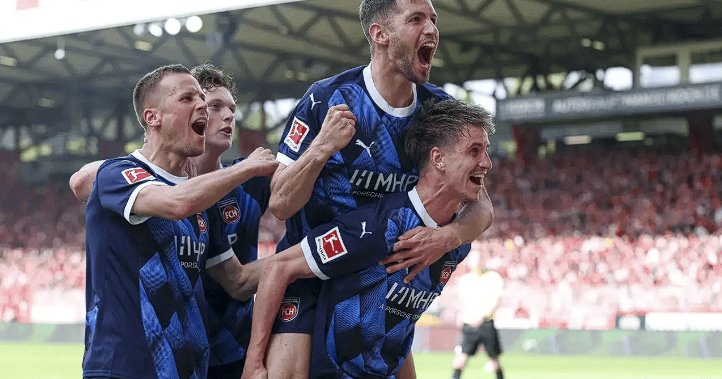 集结日德甲焦点战，孟菲斯灰熊主帅复盘，引发热议，更衣室氛围转暖的简单介绍